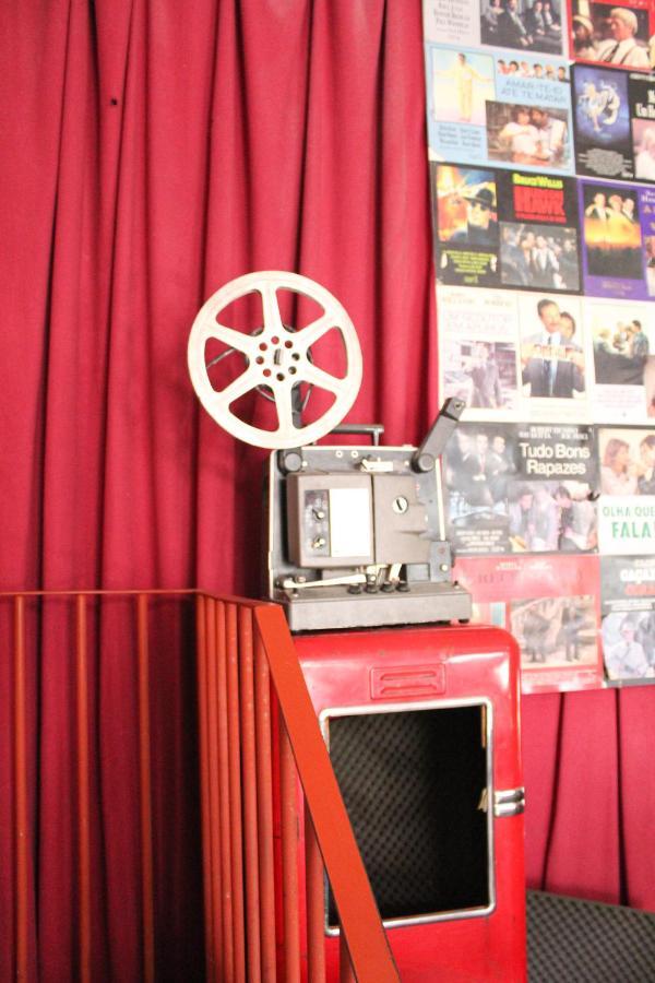 Albergue Alface Hall & Bar