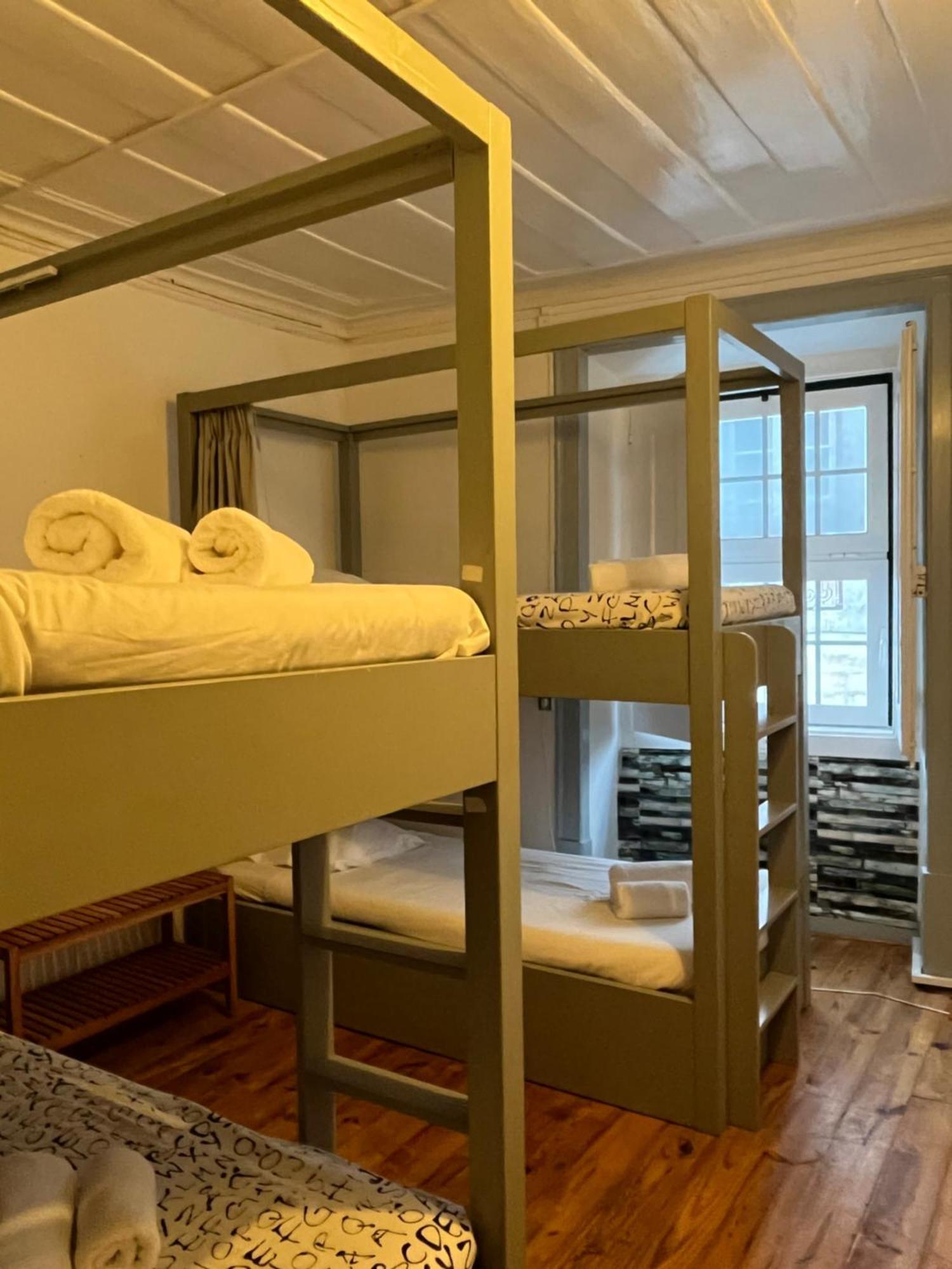 Albergue Alface Hall & Bar